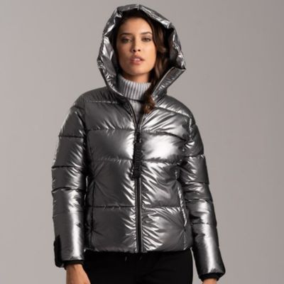 Giubbino donna corto trapuntato in tessuto effetto metallo